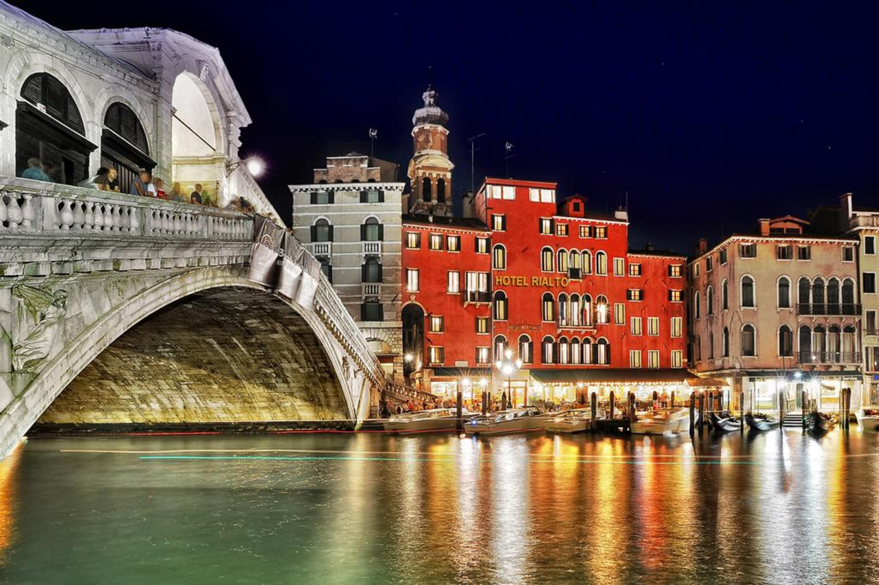 Ca Rialto Hotel Venice Exterior photo